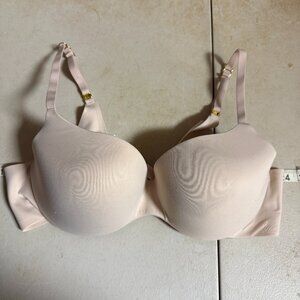 Victoria’s Secret Nude T-Shirt Bra 36B | Smooth Molded Cups